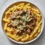 Slow Cooker Creamy Garlic Beef Pasta Recipe