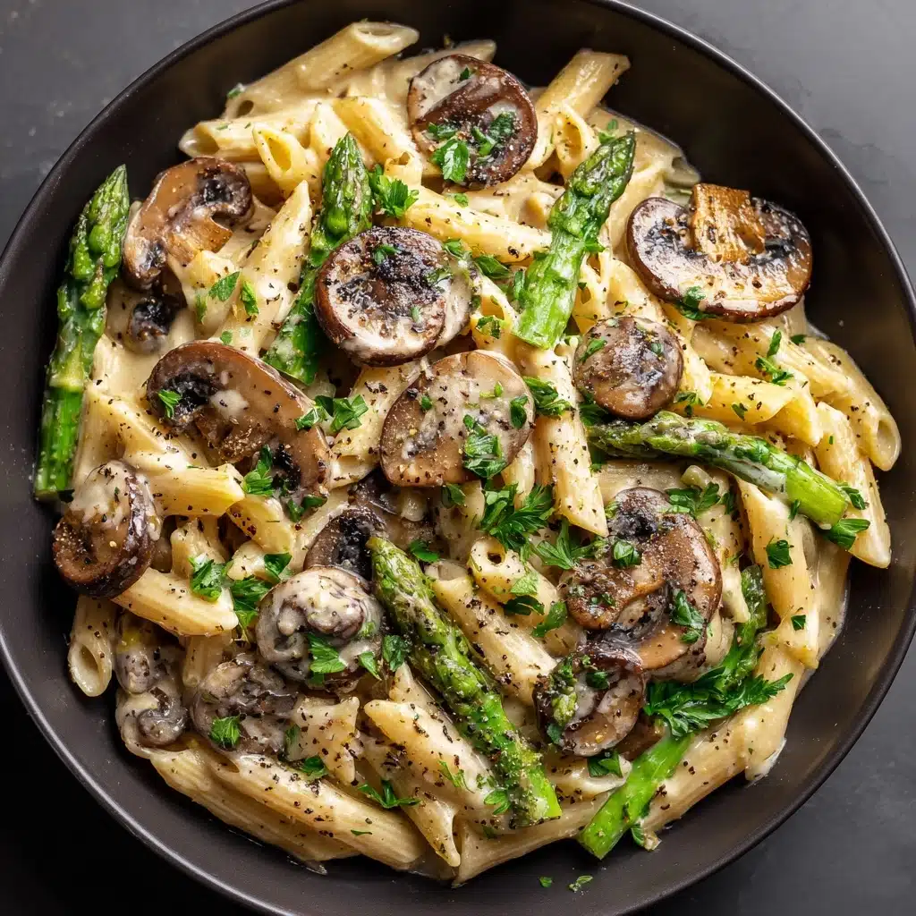 Creamy Mushroom and Asparagus Chicken Penne Recipe