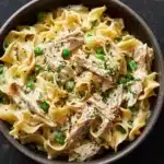 Easy One Pot Chicken and Noodles Recipe