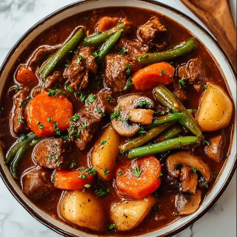 Hearty Chicken Stew with Vegetables and Tomatoes Recipe